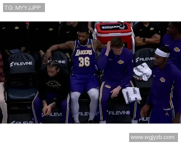 湖人对阵爵士精彩回顾第四节激战录像全程分析与亮点集锦